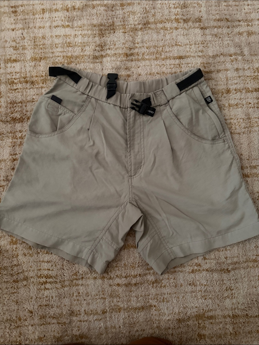 Columbia outdoor shorts